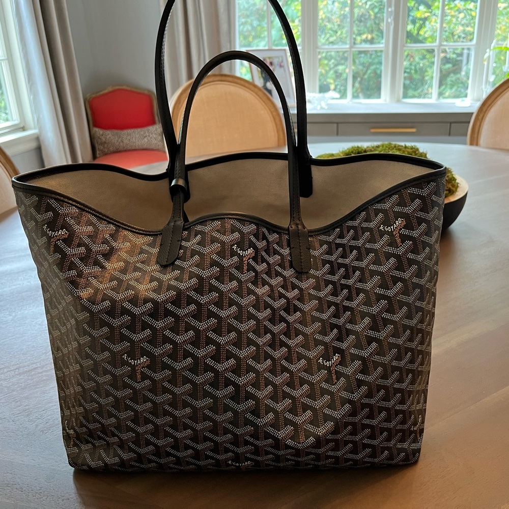 Goyard St Louis PM Tote in Black